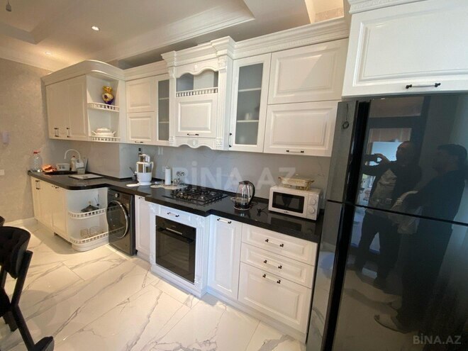 3 otaqlı yeni tikili - Elmlər Akademiyası m. - 110 m² (3)