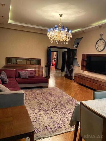 3 otaqlı yeni tikili - İnşaatçılar m. - 155 m² (8)