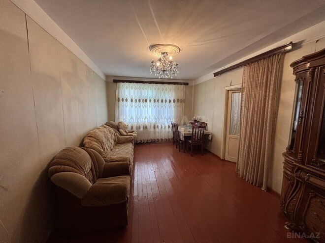 5 otaqlı köhnə tikili - Xalqlar Dostluğu m. - 105 m² (1)