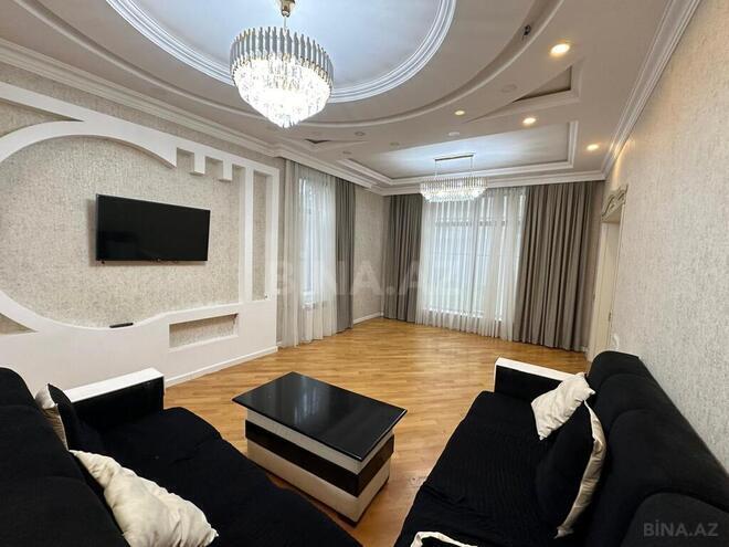 5 otaqlı həyət evi/bağ evi - Binə q. - 400 m² (12)