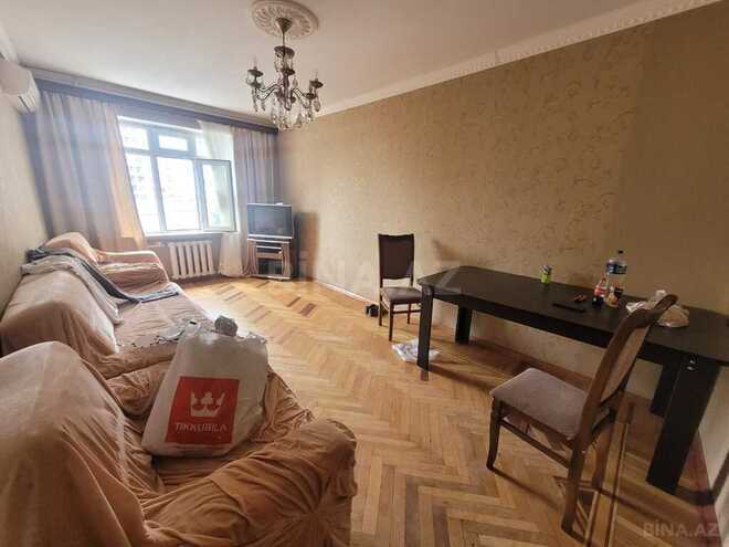 3 otaqlı köhnə tikili - 9-cu mikrorayon q. - 85 m² (2)