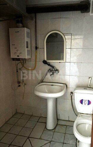 3 otaqlı köhnə tikili - Neftçilər m. - 60 m² (9)