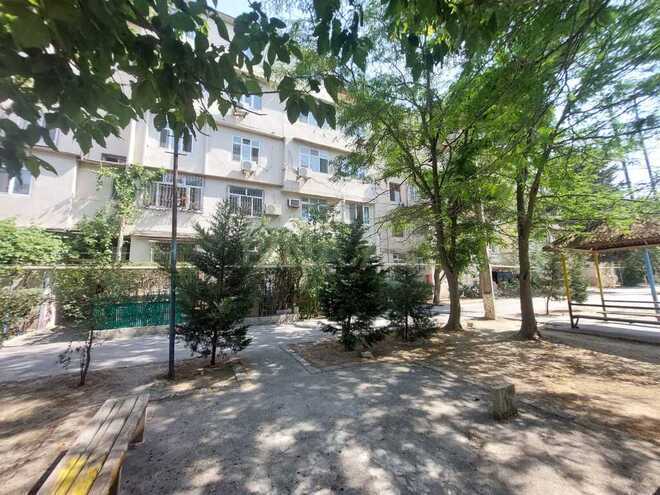3 otaqlı köhnə tikili - Neftçilər m. - 60 m² (1)