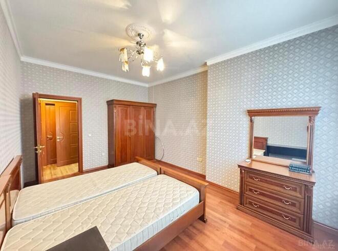 4 otaqlı yeni tikili - Şah İsmayıl Xətai m. - 170 m² (7)