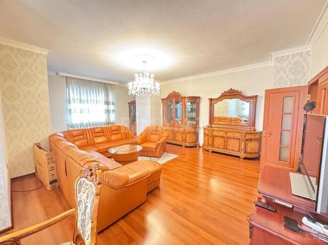 4 otaqlı yeni tikili - Şah İsmayıl Xətai m. - 170 m² (2)