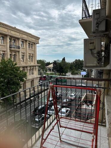 2 otaqlı köhnə tikili - Sahil m. - 70 m² (8)
