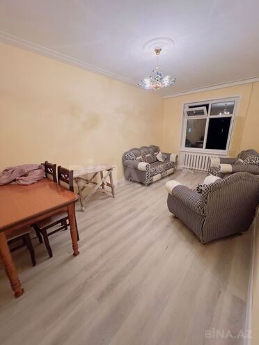 3 otaqlı köhnə tikili - Yeni Günəşli q. - 75 m² (5)