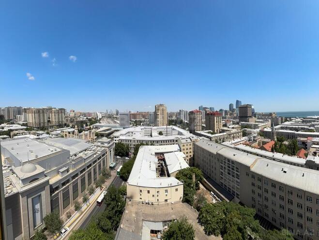 4-комн. новостройка - м. 28 мая - 180 м² (6)