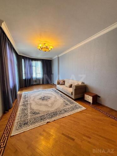 4-комн. новостройка - м. 28 мая - 180 м² (19)