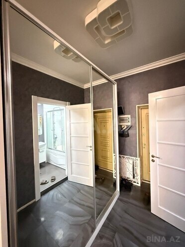 3 otaqlı yeni tikili - 8 Noyabr m. - 75 m² (6)