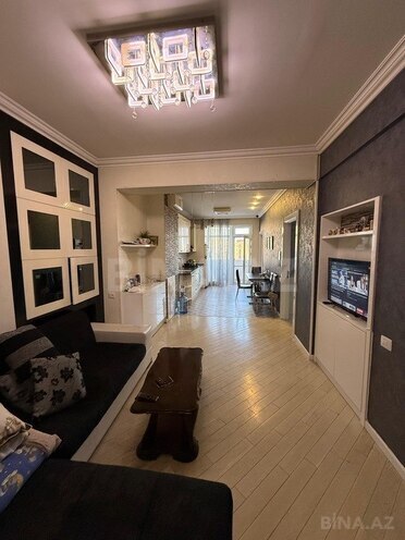 3 otaqlı yeni tikili - 8 Noyabr m. - 75 m² (1)