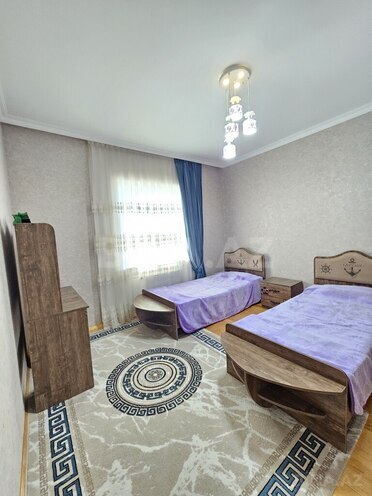 4 otaqlı həyət evi/bağ evi - Şüvəlan q. - 165 m² (18)