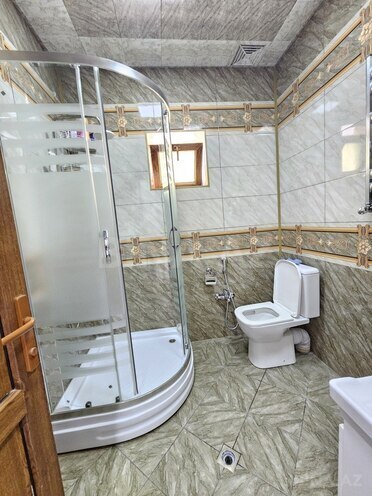 4 otaqlı həyət evi/bağ evi - Şüvəlan q. - 165 m² (11)