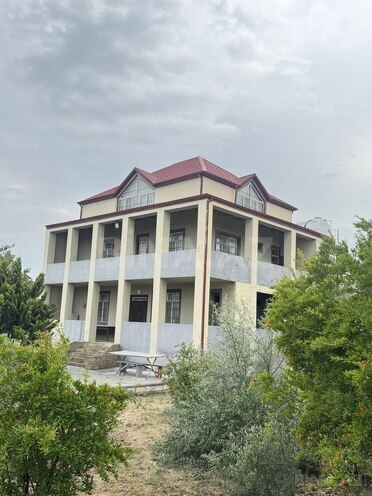 6 otaqlı həyət evi/bağ evi - Nardaran q. - 320 m² (1)