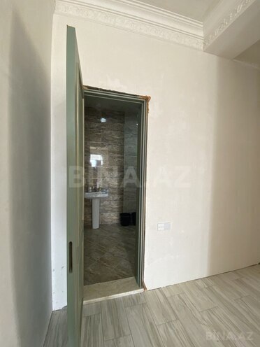 7 otaqlı həyət evi/bağ evi - Novxanı q. - 240 m² (18)