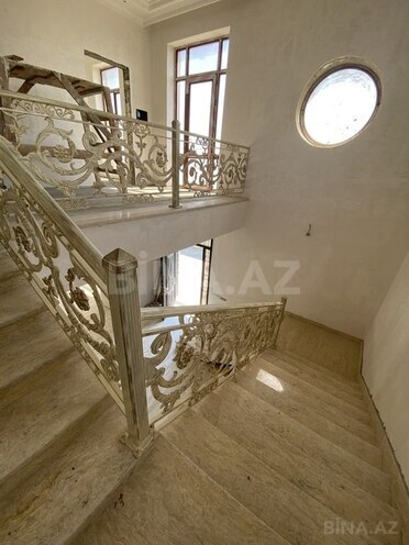 7 otaqlı həyət evi/bağ evi - Novxanı q. - 240 m² (23)
