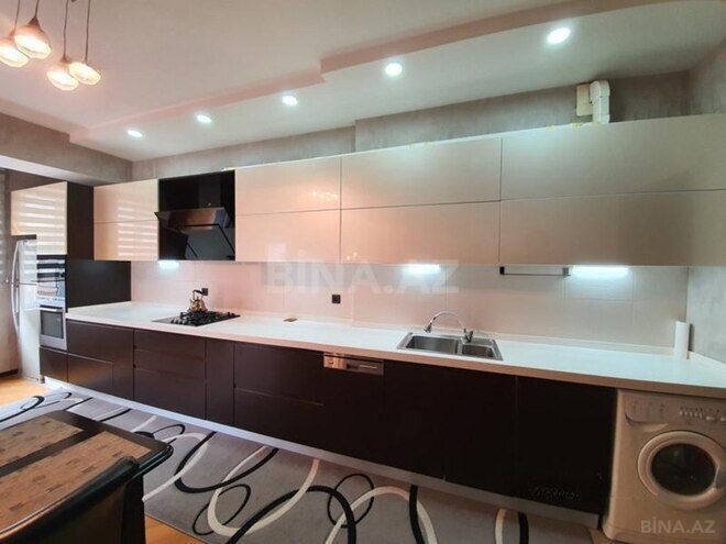 3 otaqlı yeni tikili - Elmlər Akademiyası m. - 160 m² (11)
