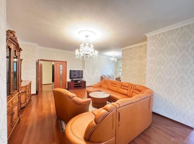 4 otaqlı yeni tikili - Şah İsmayıl Xətai m. - 170 m² (3)