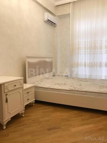 4 otaqlı yeni tikili - 8 Noyabr m. - 215 m² (16)