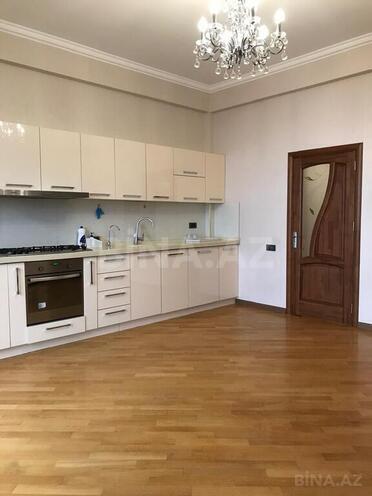 4 otaqlı yeni tikili - 8 Noyabr m. - 215 m² (21)