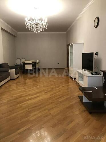 4 otaqlı yeni tikili - 8 Noyabr m. - 215 m² (4)