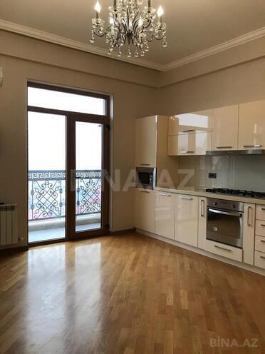 4 otaqlı yeni tikili - 8 Noyabr m. - 215 m² (18)