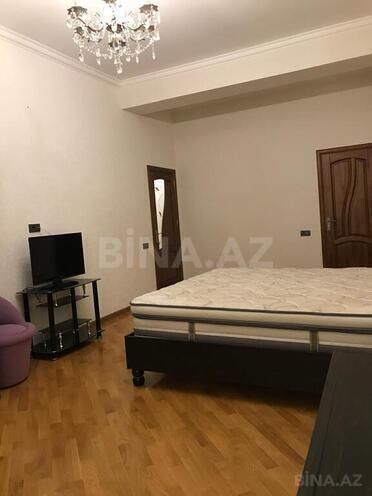 4 otaqlı yeni tikili - 8 Noyabr m. - 215 m² (13)