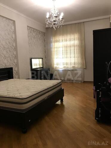 4 otaqlı yeni tikili - 8 Noyabr m. - 215 m² (14)