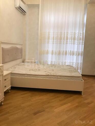 4 otaqlı yeni tikili - 8 Noyabr m. - 215 m² (12)