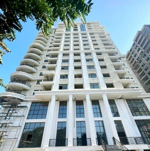 3 otaqlı yeni tikili - 28 May m. - 110 m² (1)