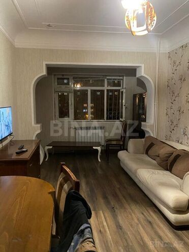 2 otaqlı köhnə tikili - Xalqlar Dostluğu m. - 60 m² (1)