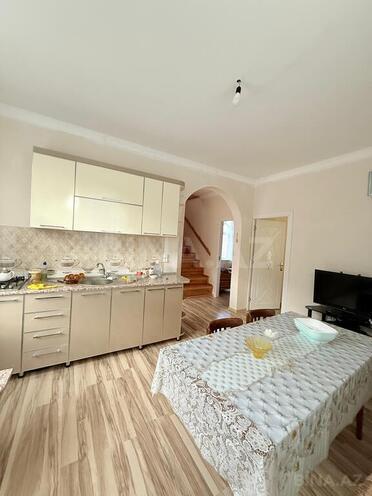 4 otaqlı həyət evi/bağ evi - Qax - 120 m² (7)