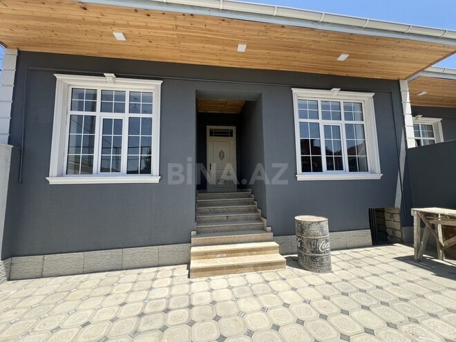 4 otaqlı həyət evi/bağ evi - Biləcəri q. - 105 m² (1)