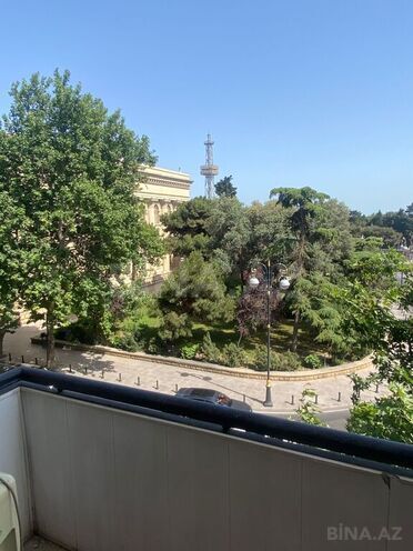 3 otaqlı köhnə tikili - Sahil m. - 95 m² (11)