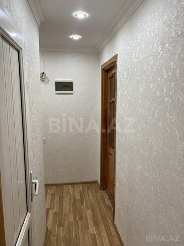 2 otaqlı köhnə tikili - İnşaatçılar m. - 55 m² (12)