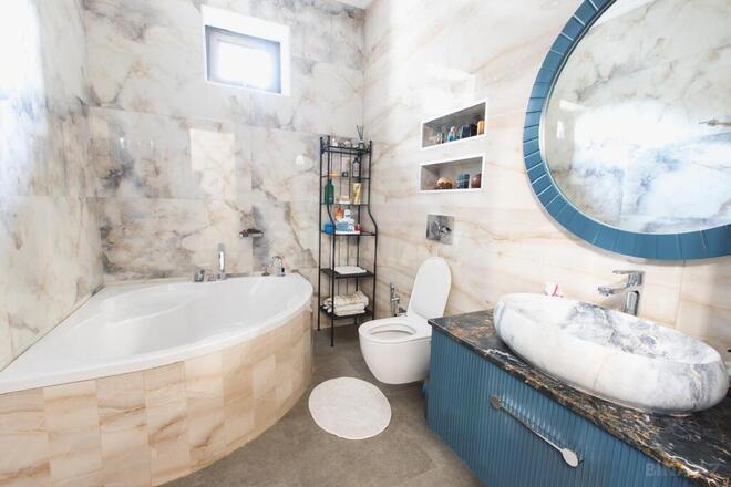 8 otaqlı həyət evi/bağ evi - Badamdar q. - 380 m² (18)