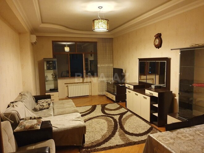 2-комн. новостройка - м. 28 мая - 80 м² (2)