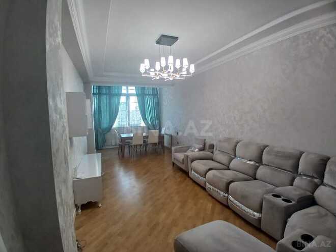 3-комн. новостройка - пос. 7-ой мкр - 135 м² (2)