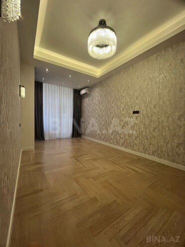 4-комн. новостройка - м. 28 мая - 196 м² (9)