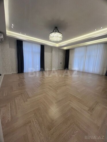 4-комн. новостройка - м. 28 мая - 196 м² (18)