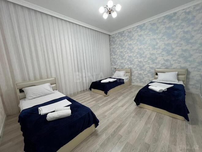 4 otaqlı həyət evi/bağ evi - Qəbələ - 240 m² (6)