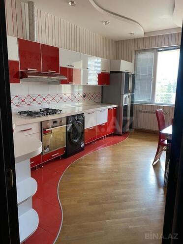 3 otaqlı yeni tikili - Şah İsmayıl Xətai m. - 153 m² (2)