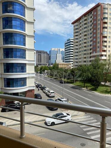 3 otaqlı yeni tikili - Şah İsmayıl Xətai m. - 153 m² (16)