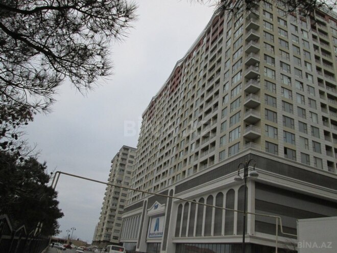 3-комн. новостройка - м. Шах Исмаил Хатаи - 130 м² (1)