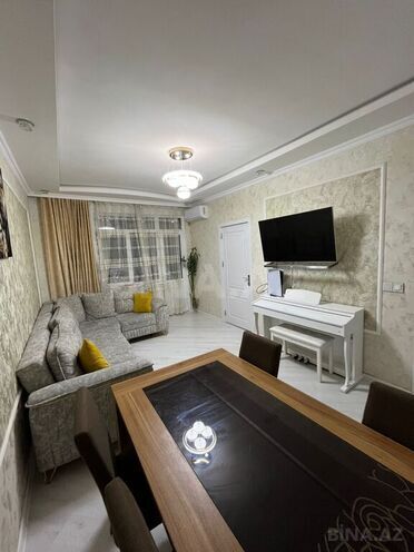 2-комн. вторичка - м. Мемар Аджеми - 60 м² (4)