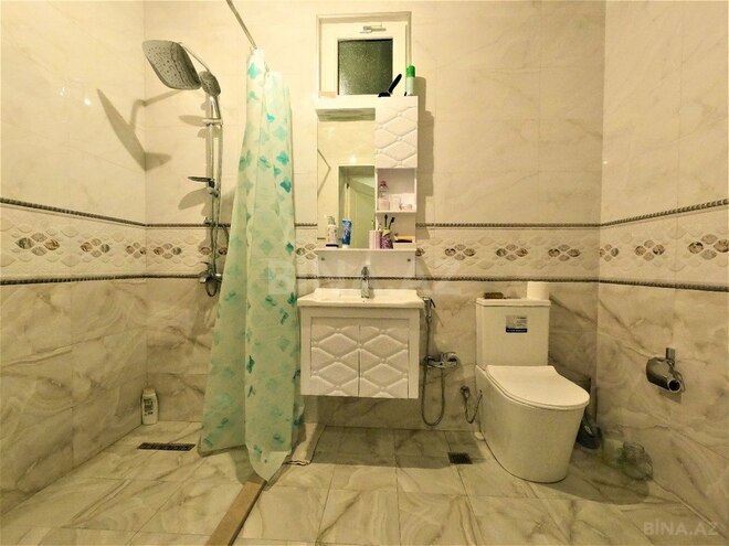 6 otaqlı həyət evi/bağ evi - Maştağa q. - 200 m² (10)