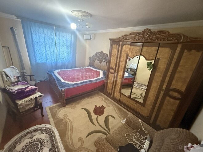7 otaqlı həyət evi/bağ evi - Xaçmaz - 200 m² (30)
