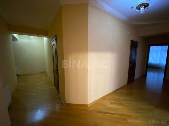 3-комн. новостройка - Наримановский  р. - 135 м² (9)