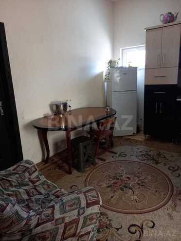 6 otaqlı həyət evi/bağ evi - Əmircan q. - 200 m² (5)