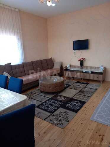 6 otaqlı həyət evi/bağ evi - Əmircan q. - 200 m² (2)
